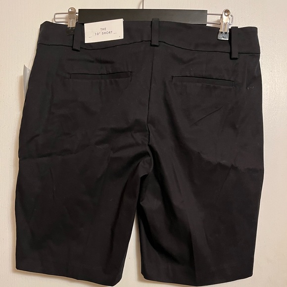 Sz 8 NWT Ann Taylor Loft  10” Short - Picture 5 of 7